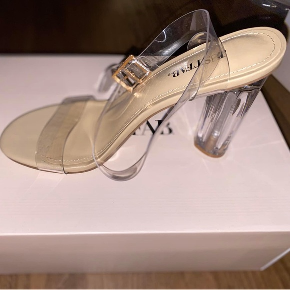 Transparent heels - Picture 1 of 1